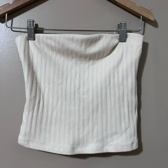 American Eagle Crop Top Medium - Picture 1 of 4